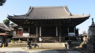 赤穂浪士ゆかりの寺です