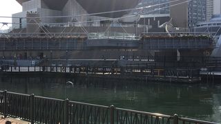 道頓堀川の橋の現代っ子。