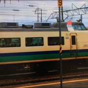 新潟金沢間を走った様々な役割を持っていた列車でした