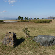 霞ケ浦のほとりの空が広い公園