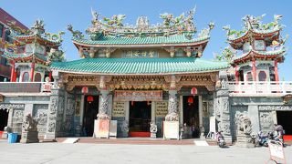 安平古堡のすぐそばにある大きな寺院