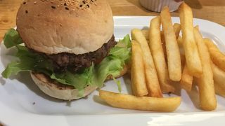 まぁまぁ美味しいバーガー　コスパは？？