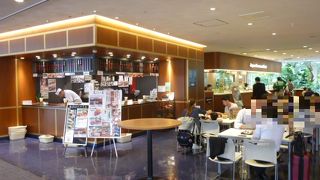 手軽に利用できるお寿司やさんです。