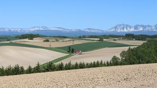 6月上旬に訪問。残雪の山並みがきれいに見えました。