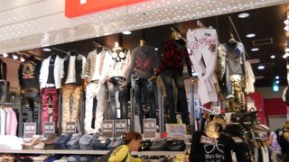 ジーンズショップです