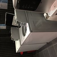 地下の洗濯スペース