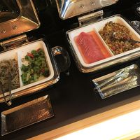 朝食はビュッフェスタイルでした。
