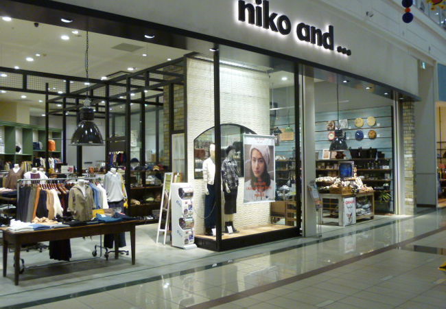 ニコアンド イオンモール鶴見緑地店 クチコミ アクセス 営業時間 鶴見 城東 フォートラベル ニコアンド イオンモール鶴見緑地店 クチコミ アクセス 営業時間 鶴見 城東 フォートラベル