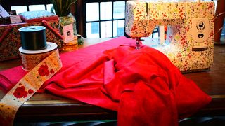 手芸店ではなく老舗のデパート