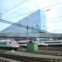 到着初日、モントルーに向かってコルナヴァン駅出発