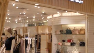 キュート＆清楚なレディースウェアブランド