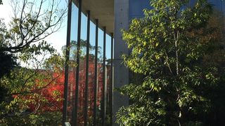 自宅横にある司馬遼太郎さんの記念館。