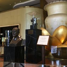 一階のバブリーギャラリー