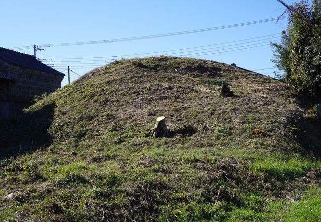 残っているこの古墳は貴重なもののようです