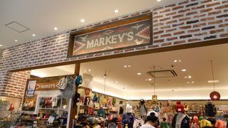 関西メインで展開しているファミリー向けショップ