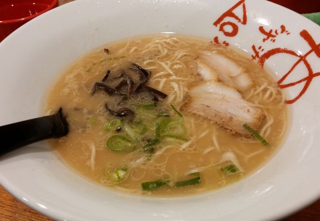 ラーメンと生ビルがおいしかった。