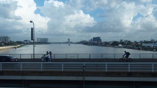 プノンペンの東を流れる川