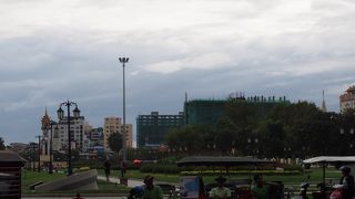 シルバーパコダの南側