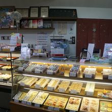 朝日屋本店 間々田店