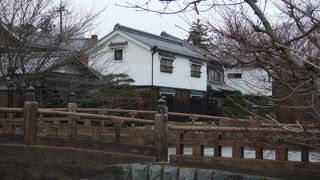 八幡堀に架かる橋