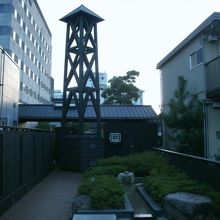 手前が“湯の川”