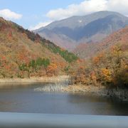 総貯水容量日本一のダムは、眺望も美しい