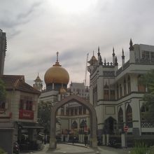 金色の玉ねぎ頭