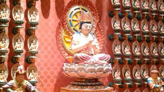 豪華絢爛な仏教寺院