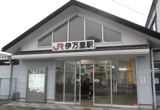 松浦鉄道とJR筑肥線の接続駅