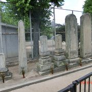 塩飽水軍の古い墓