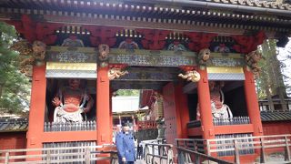 仁王門とも呼ばれています