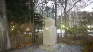 やはり見に来ずにはいられない