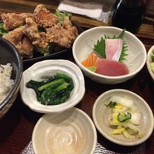日替わり定食（からあげ）
