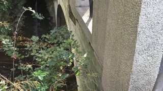 静かな場所です。