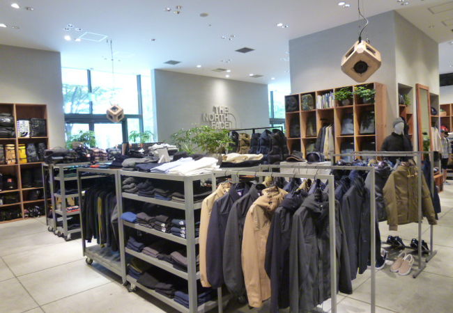 ザ ノース フェイス マークイズみなとみらい店 クチコミ アクセス 営業時間 横浜 フォートラベル