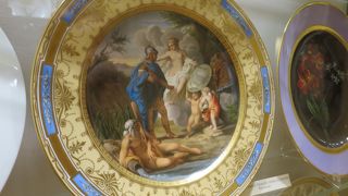 どこからどこまでが宮殿なのか・・・広すぎ！！