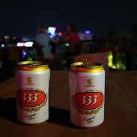 ルーフトップバーでビール