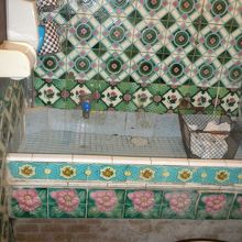 トイレも往時の仕様を踏襲