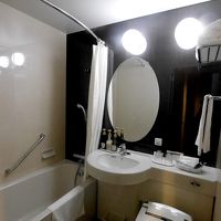 割と広い　シティホテル水準