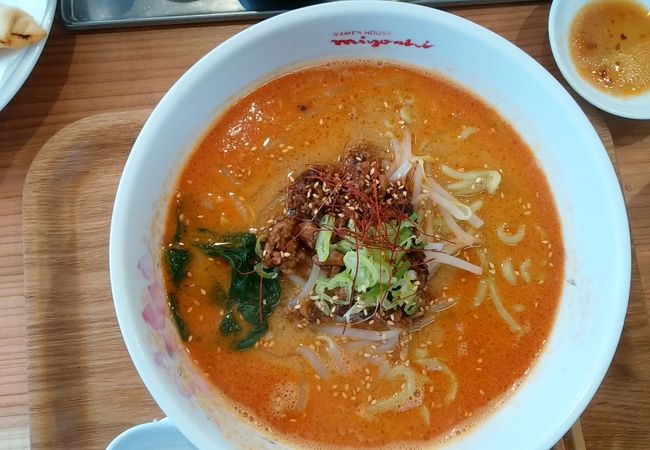日進近辺でラーメンや餃子を家族で食べるならオススメ