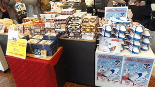 多種多様の弁当あり