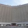 ホテル・ウズベキスタン・旧ロシア時代の大規模高級ホテルです。