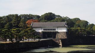 宮内庁への出入り口