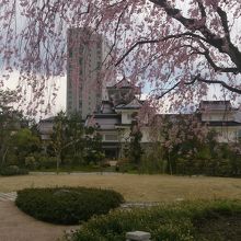 復元された富山城