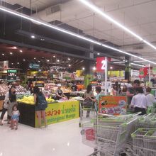 ビッグC (ラチャダムリ店)