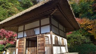 質素なお堂です