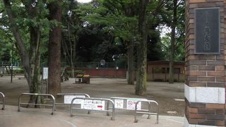 立派な公園だが訪ねた折は誰もいませんでした