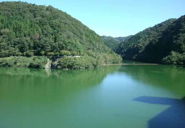 １０月中旬で紅葉には少し早かった