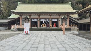 照国神社