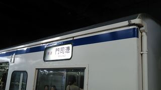 2016年９月現在、博多９時８分発快速門司港行きは珍しく４１５系で運転されています
